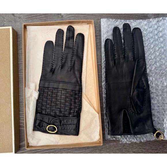 Gucci Vintage Woven Black Leather Gloves - Picture 2 of 5
